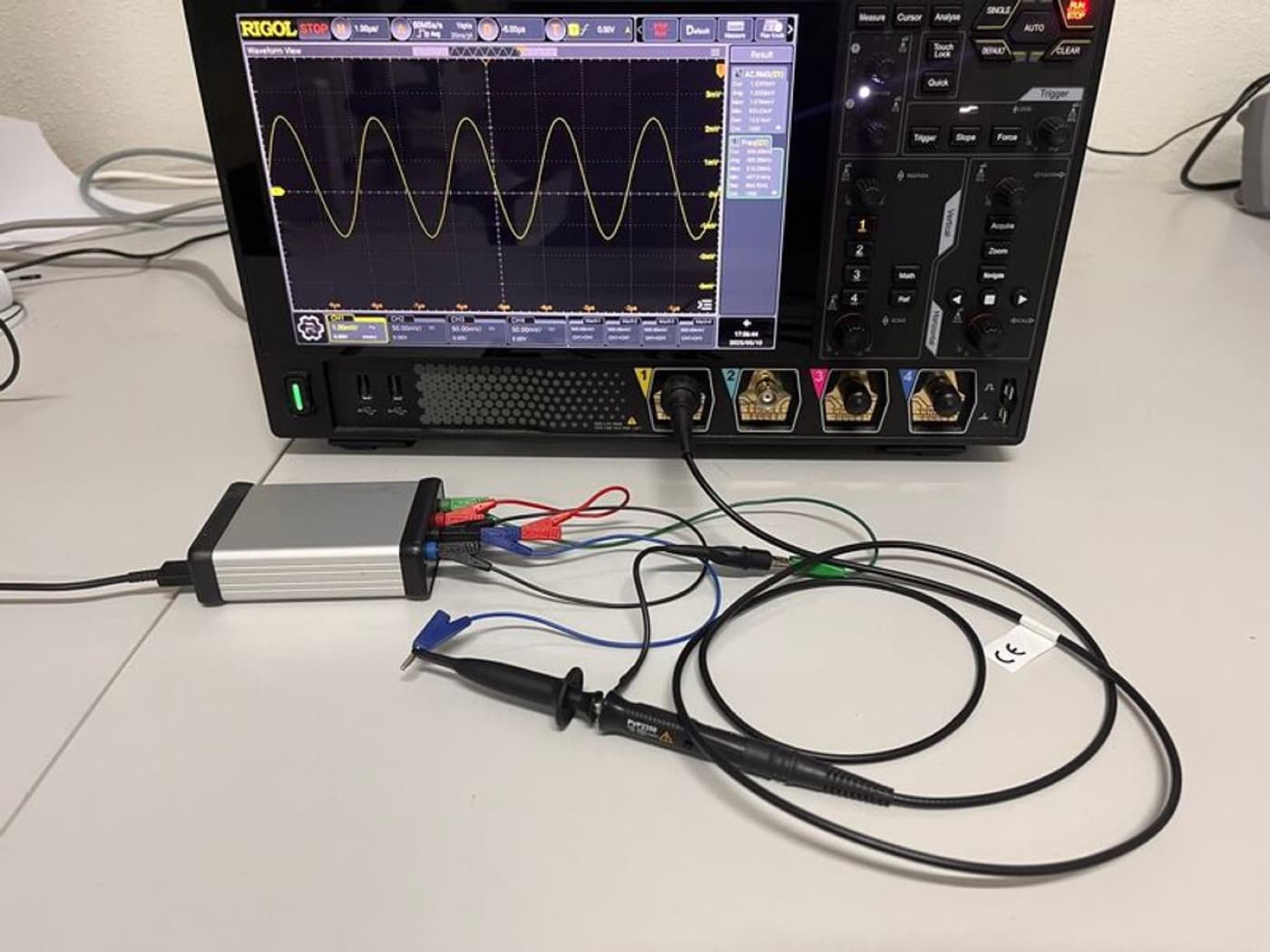 Using ECA-series potentiostats as lock-in amplifiers